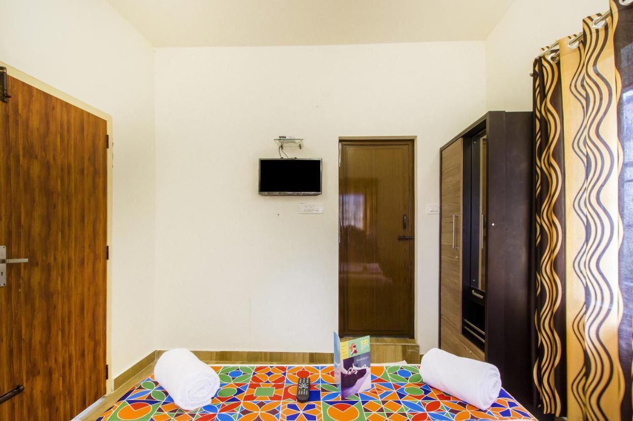 Fabexpress Grand Castle Hill Resorts - Ooty Lake - 800M Dış mekan fotoğraf