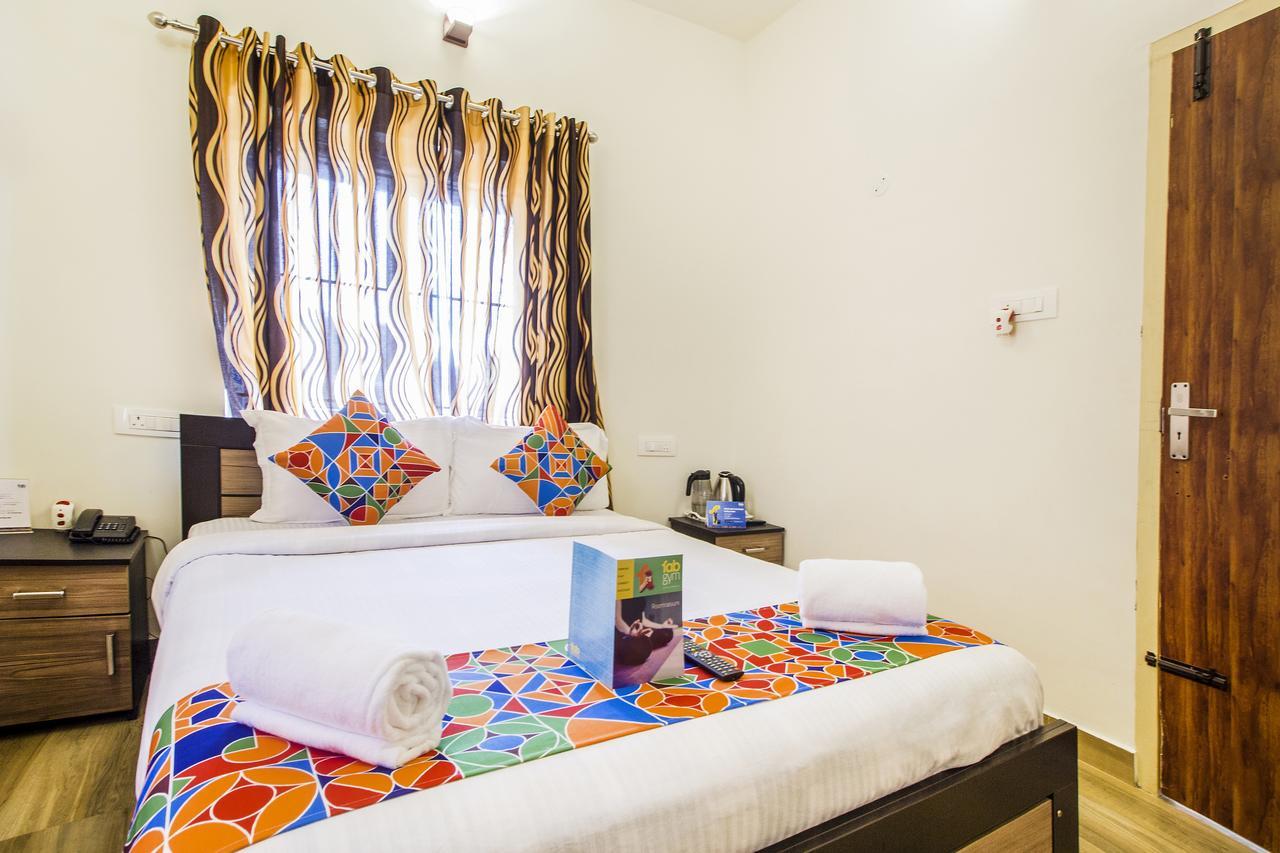 Fabexpress Grand Castle Hill Resorts - Ooty Lake - 800M Dış mekan fotoğraf