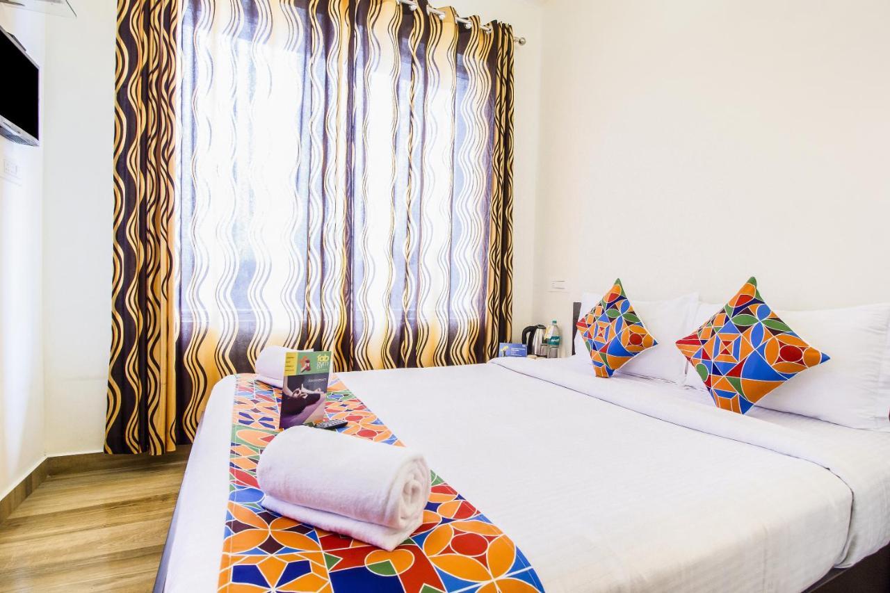 Fabexpress Grand Castle Hill Resorts - Ooty Lake - 800M Dış mekan fotoğraf
